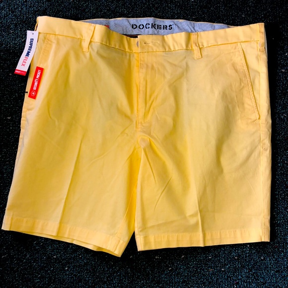 Dockers Ultimate Supreme Flex Shorts 40 - Picture 1 of 8